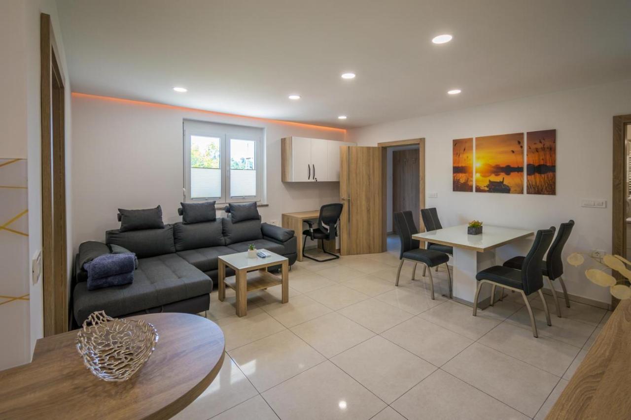 Apartments Relax Порторож Екстериор снимка